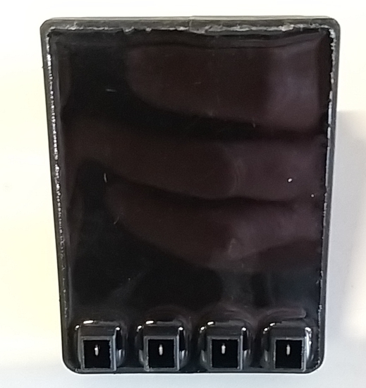 Broil King 10342-247 elektronische ontstekingsknop voor 4 branders, achteraanzicht Broil King 10342-247 elektronische ontstekingsknop voor 4 branders, achteraanzicht